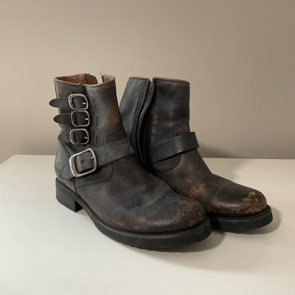 Black Leather Zip-Up Boots